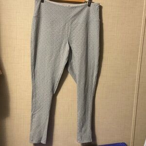 DG2 by Diane Gilman Light Blue Patterned Leggings